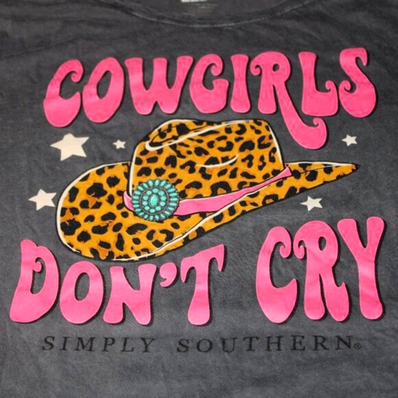 Simply Southern "Cowgirls Don't Cry" Graphic Tee - Western Style - Picture 1 of 5